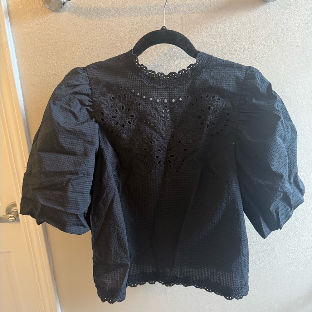 H&M Black Eyelet Puff Sleeve Blouse